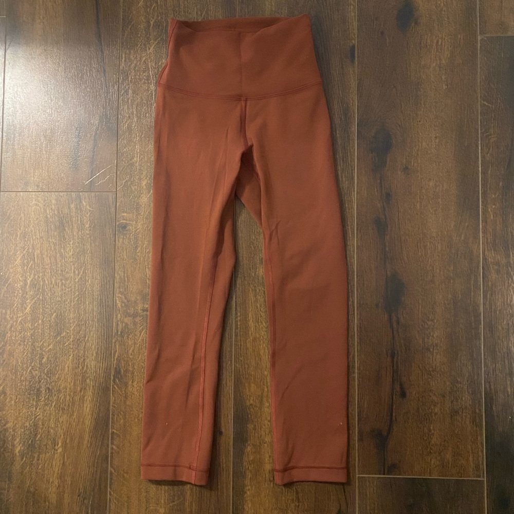 Lululemon Wunder Train HR Crop 21”